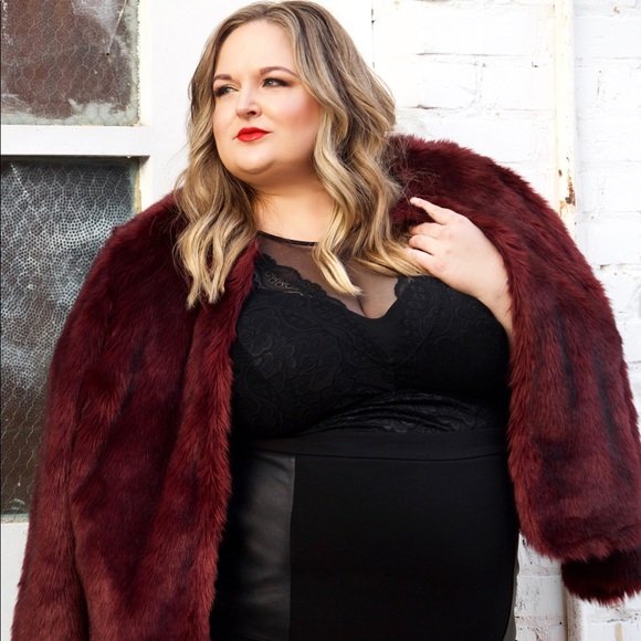 @StyledbyReah on the gram ❤️ - Picture 2 of 8